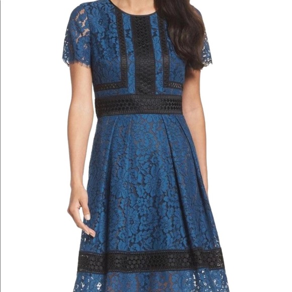 Eliza J Dresses & Skirts - Eliza J Fit and Flare Dress Size 6